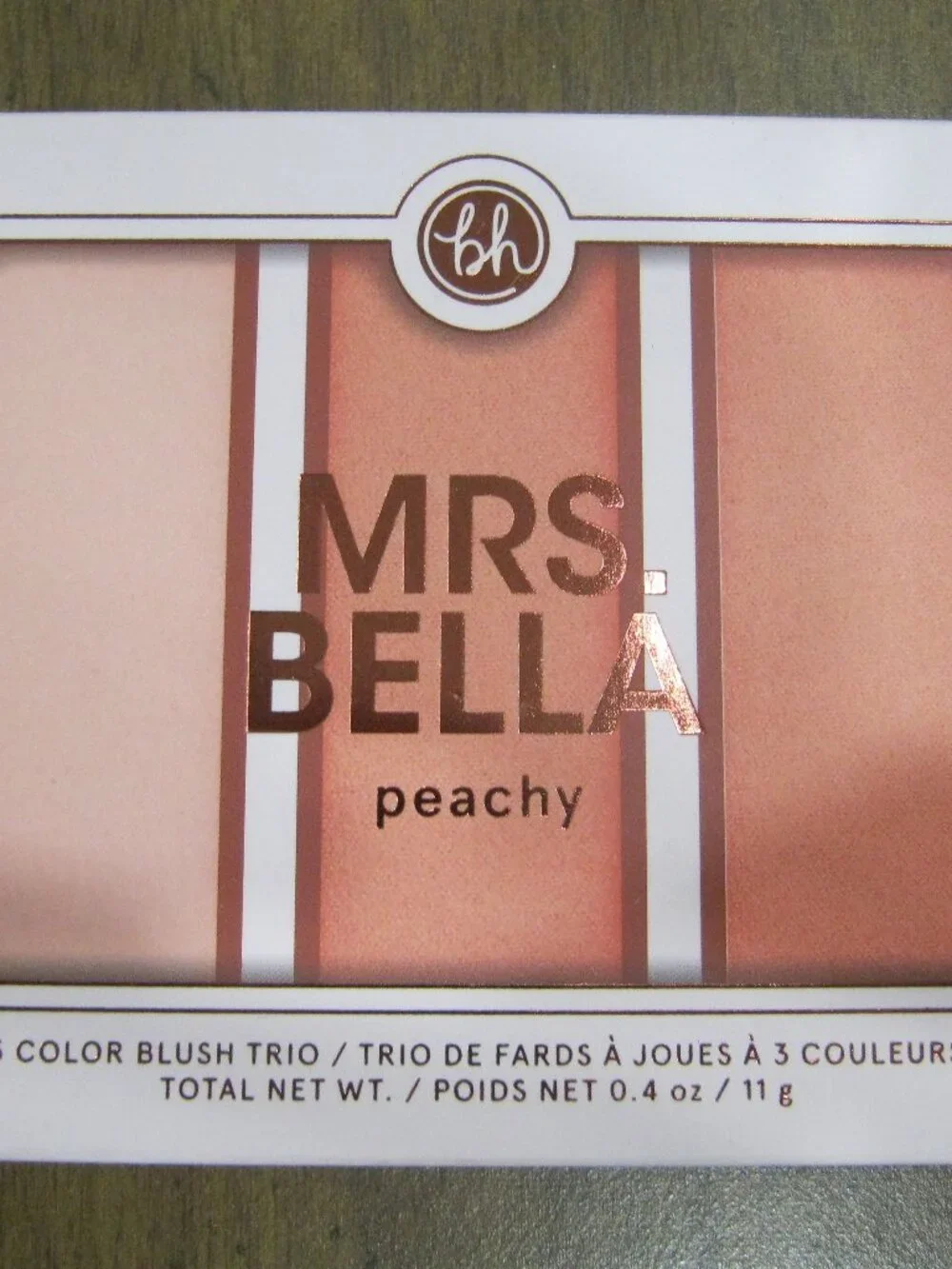 BH Cosmetics Mrs. Bella Blush Palette